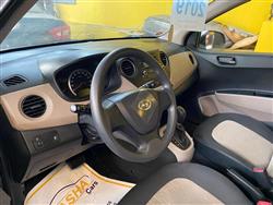 هيونداي i10